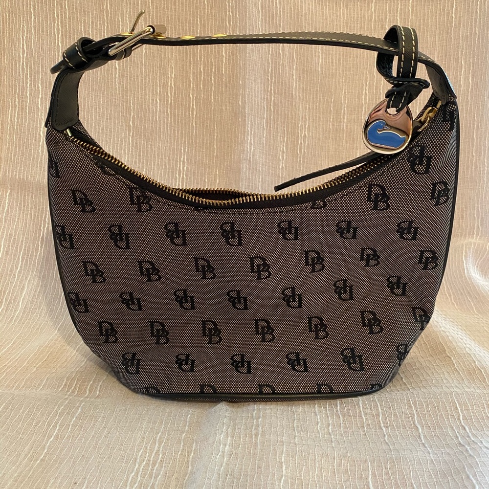 NWOT Dooney and Bourke handbag